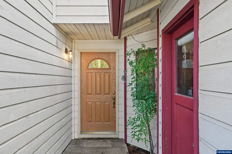 172 NE Powderhorn Dr, Corvallis, OR 97330 - #3