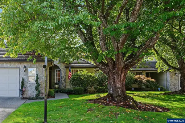652  Castle Pine Dr N, Keizer, OR 97303
