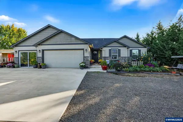 35447  Knox Butte Rd E, Albany, OR 97322