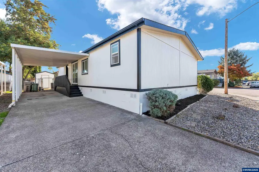 2151  Three Lakes #30 Rd SE, Albany, OR 97322 - #2