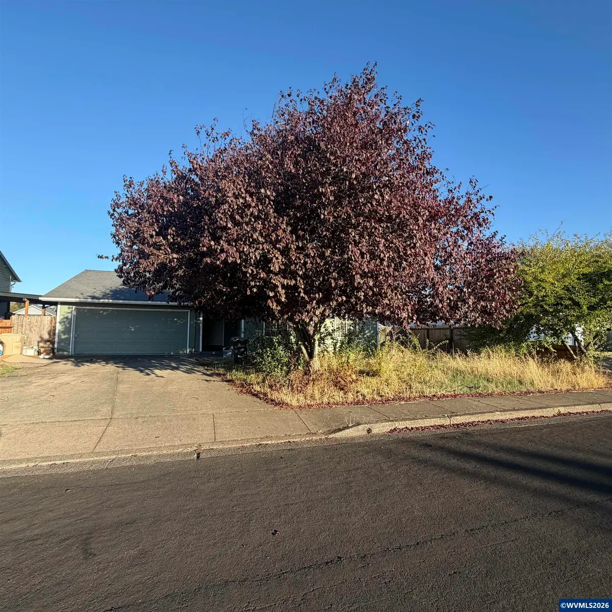 3985  Linn Av SE, Albany, OR 97322 - #1