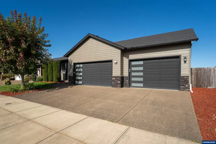2667 NE Sonora Dr, Albany, OR 97321 - #2
