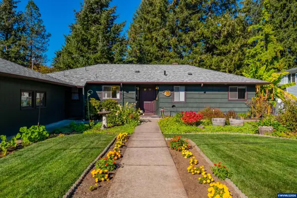 518  Oak Ter, Sweet Home, OR 97386