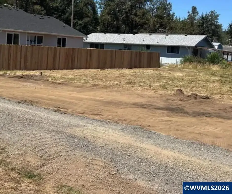 1017  42nd Av, Sweet Home, OR 97386 - #1