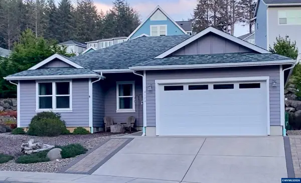 4184 SE Inlet Av, Lincoln City, OR 97367