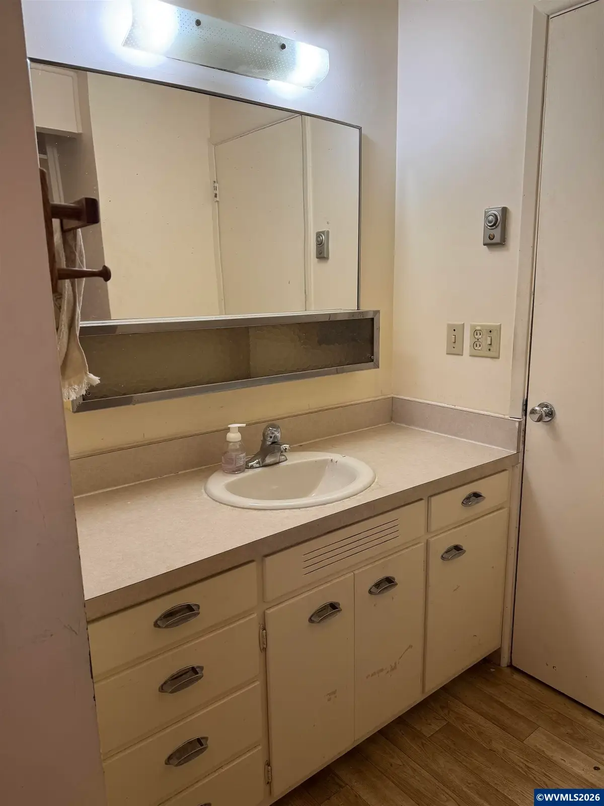 485 E 36th Av, Eugene, OR 97405 - #1