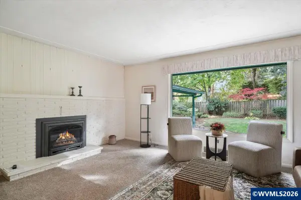 854  Madrona Av SE, Salem, OR 97302
