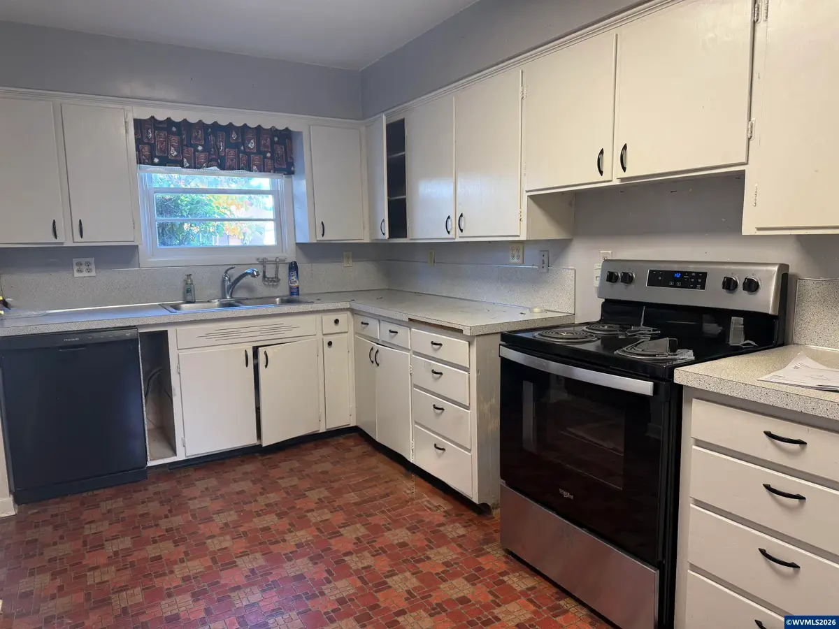 1335  Chestnut St SE, Albany, OR 97322 - #1