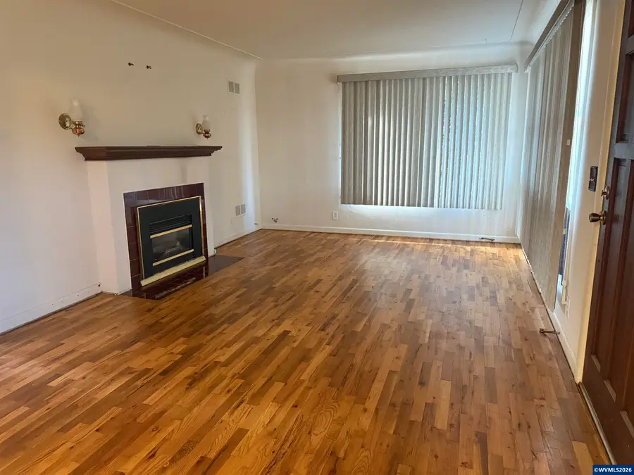 1335  Chestnut St SE, Albany, OR 97322 - #2