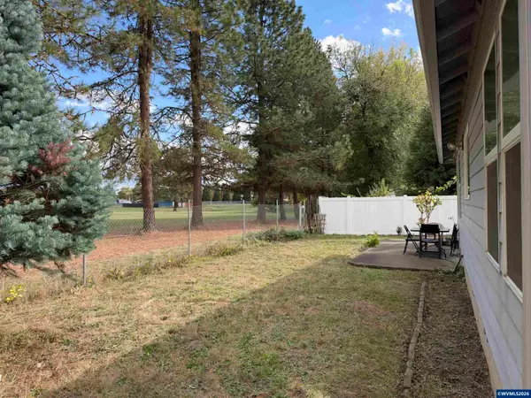 6555  Looney Ln SW, Albany, OR 97321
