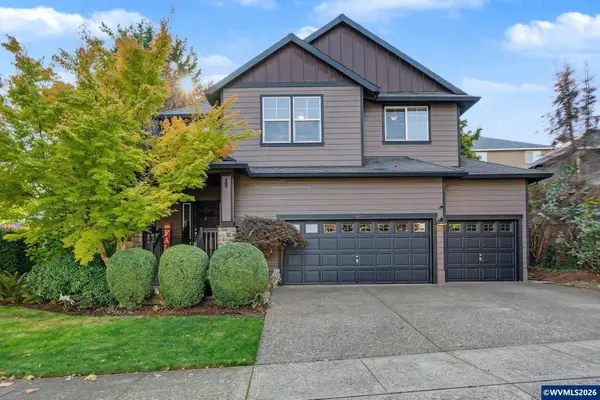 423  Stellers Eagle St NW, Salem, OR 97304