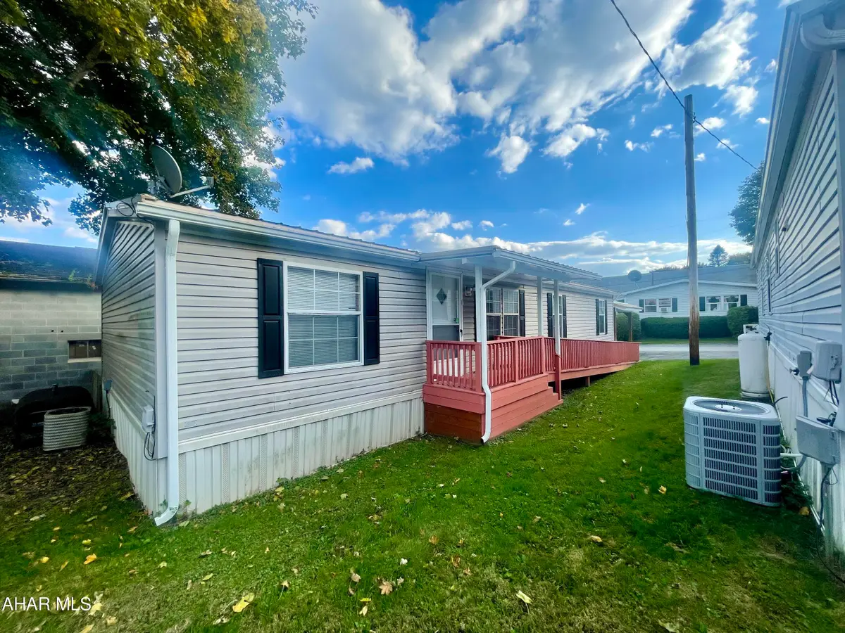 220 Bud Circle, Altoona, PA 16602 - Image #1