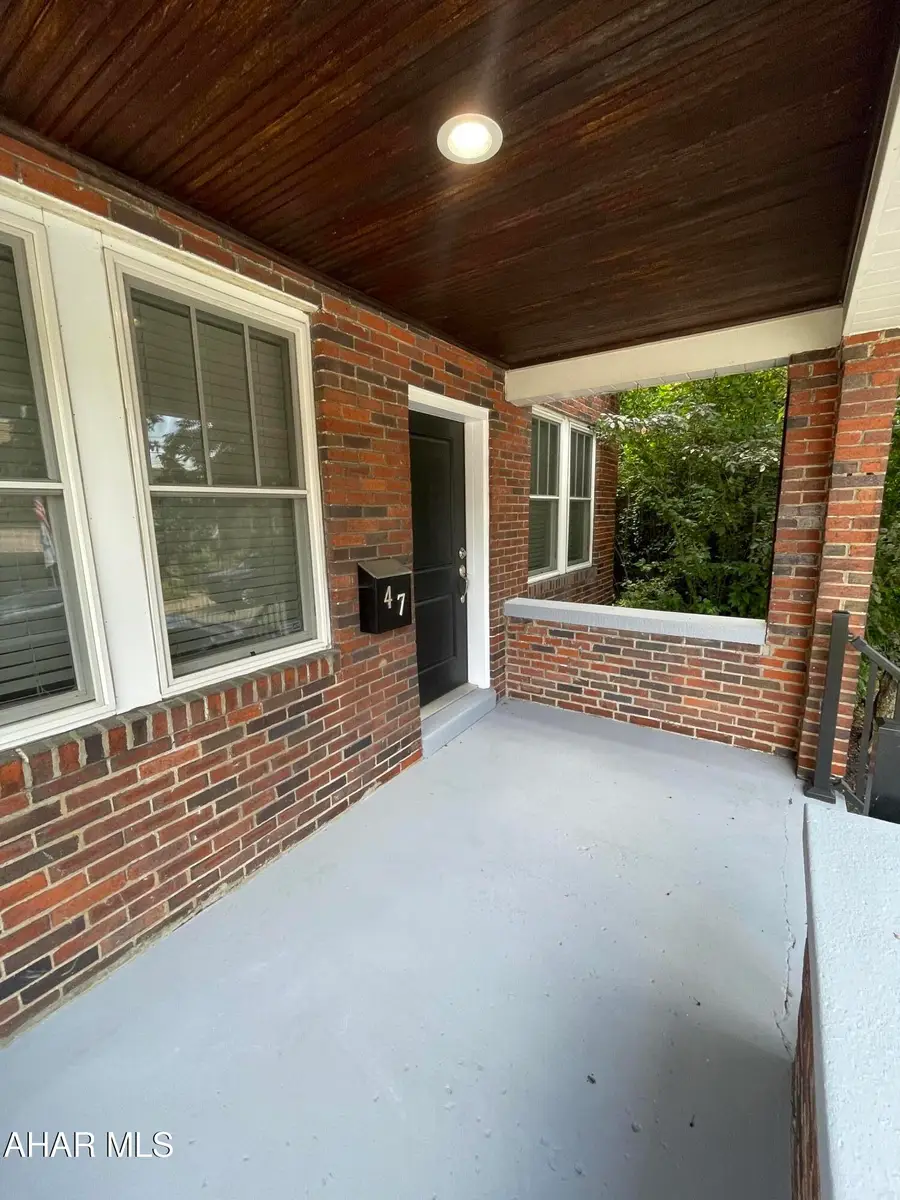 47 Estella Avenue, Pittsburgh, PA 15211 - Image #3