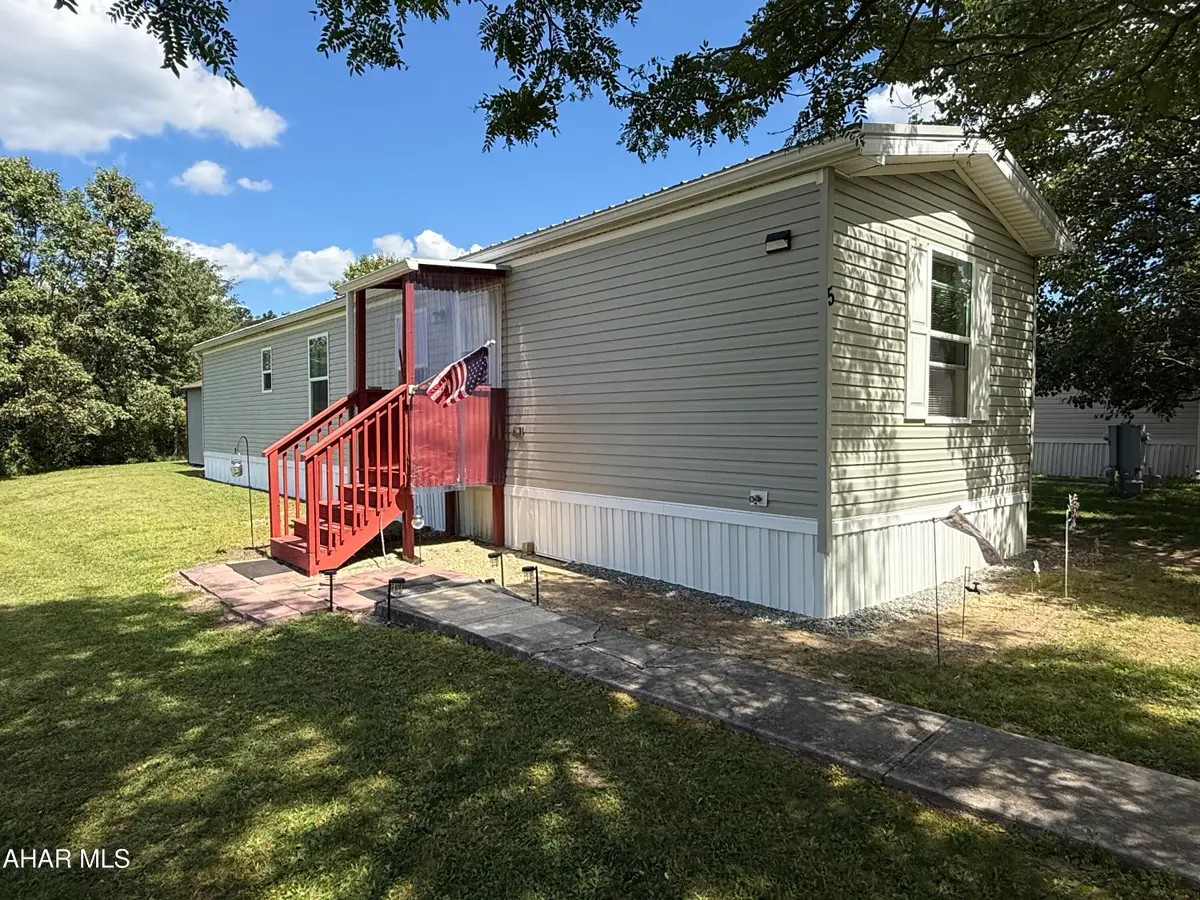 5 Candy Court, Bedford, PA 15522 - Image #1