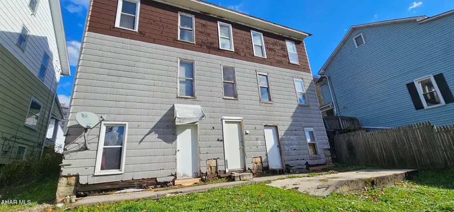 922-924 Von Lunen Road, Johnstown, PA 15902 - Image #2