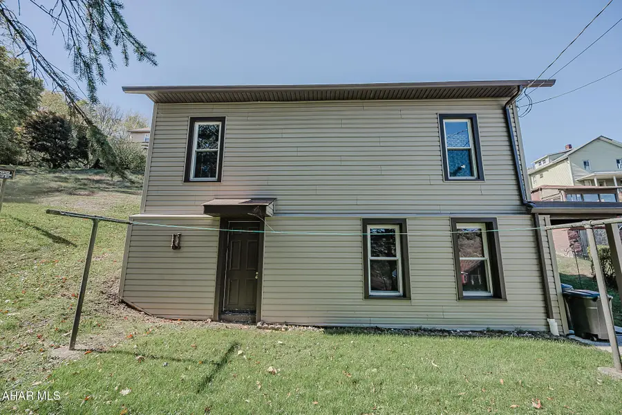 1326 Hessler Street, Nanty Glo, PA 15943 - Image #3