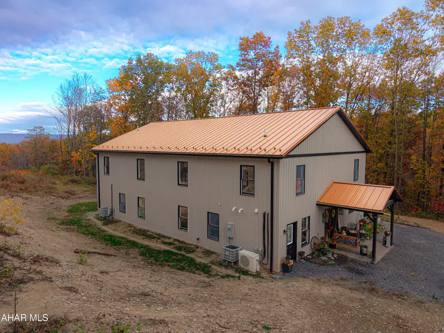 913 Pensyl Hollow Road, Bedford, PA 15522 - Image #2