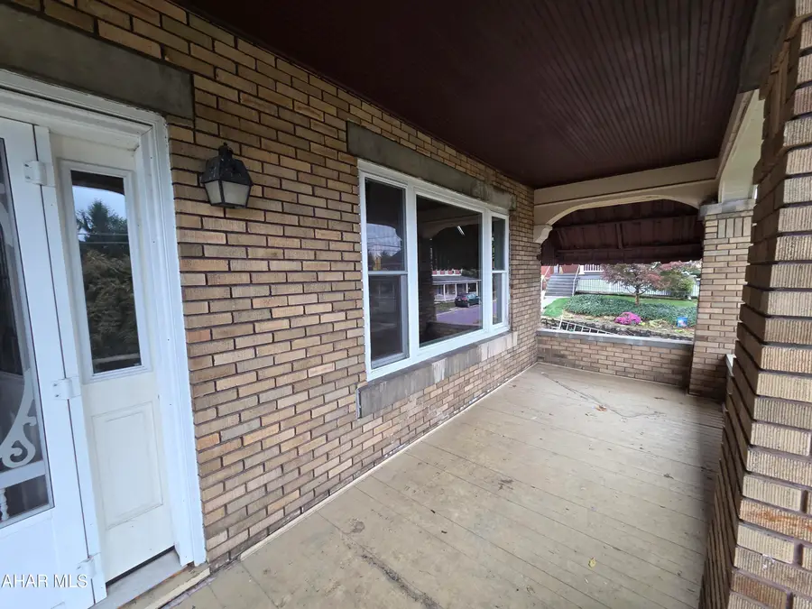 296 Chestnut Street, New Enterprise, PA 16664 - Image #2