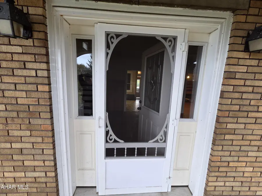 296 Chestnut Street, New Enterprise, PA 16664 - Image #3