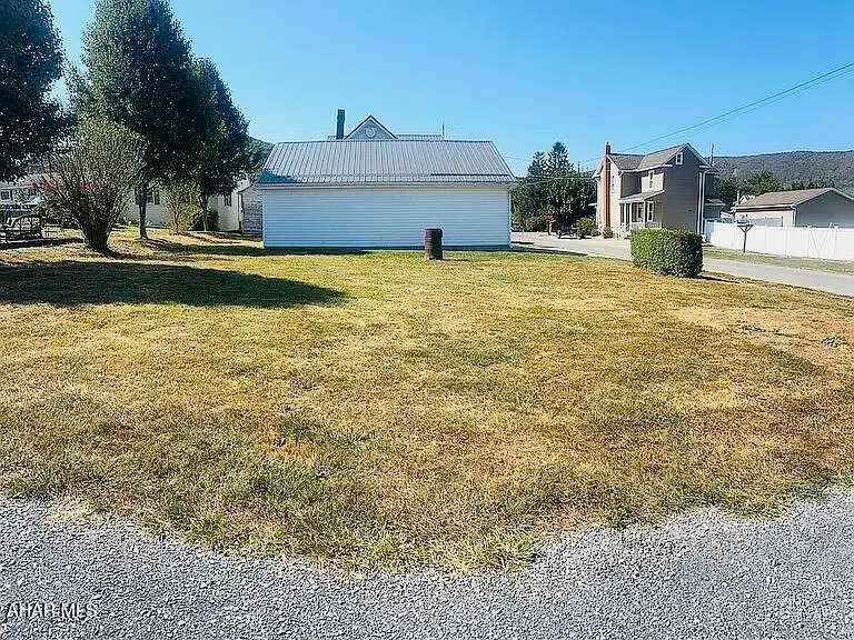 1306 Liberty Street, Saxton, PA 16678 - Image #3