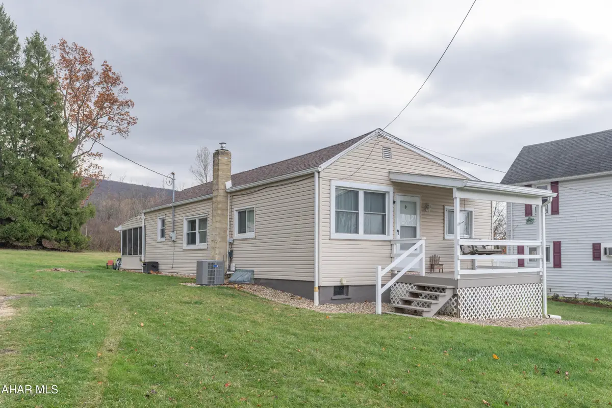 323 E Blair Avenue, Altoona, PA 16602 - Image #1