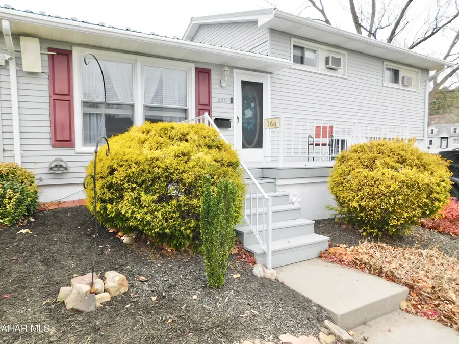 260 E Lincoln Avenue, Altoona, PA 16601 - Image #3