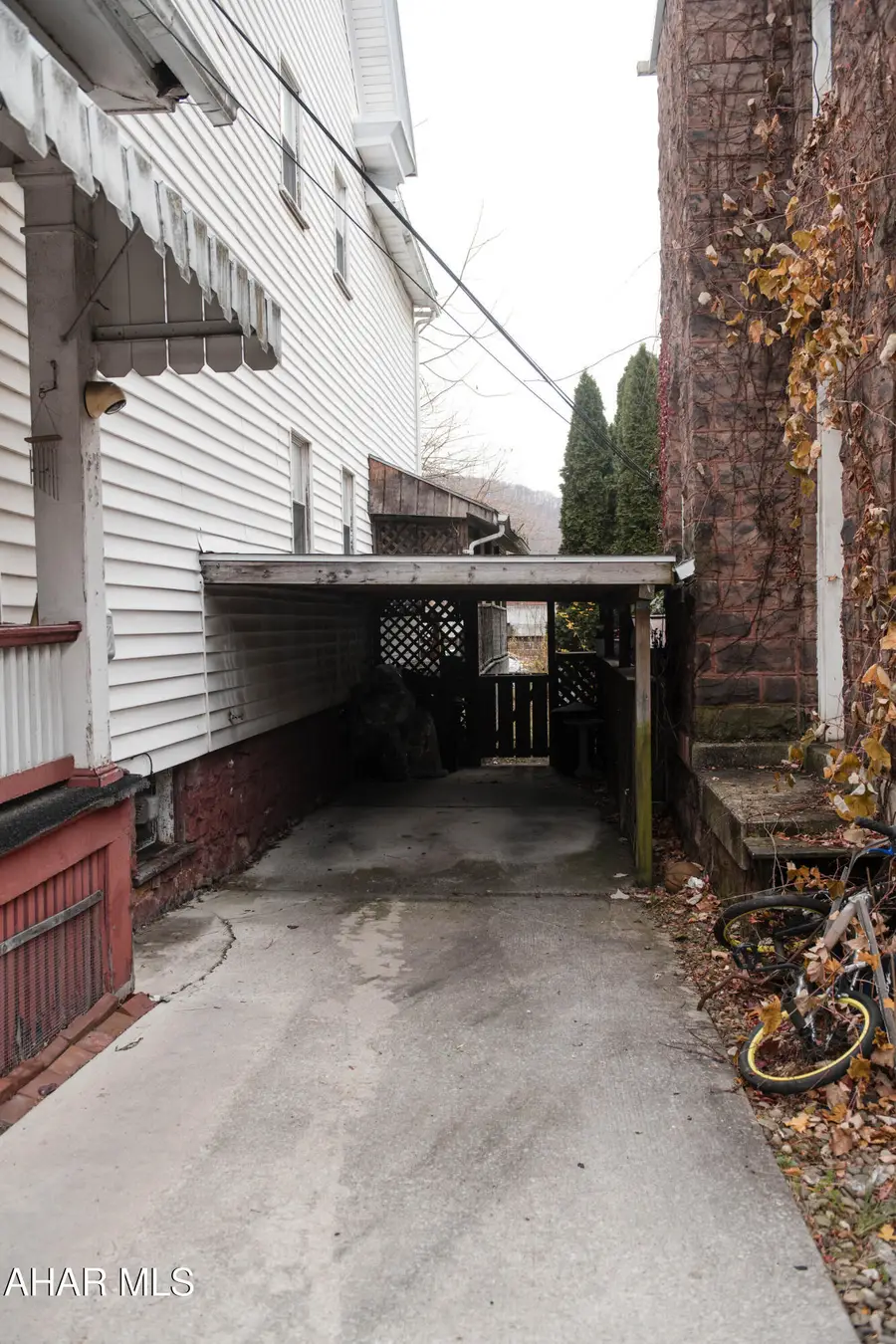 1004 Lincoln Avenue, Tyrone, PA 16686 - Image #3