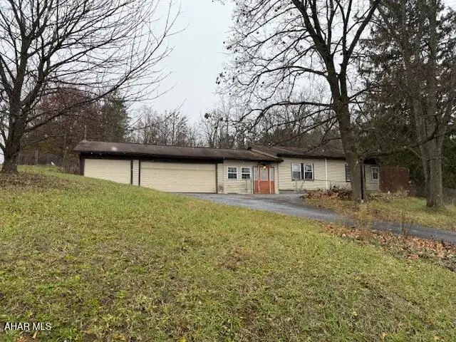 1503 E Hamilton Lane, Altoona, PA 16602 - Image #2