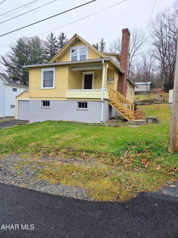 319 Heather Avenue, Altoona, PA 16602