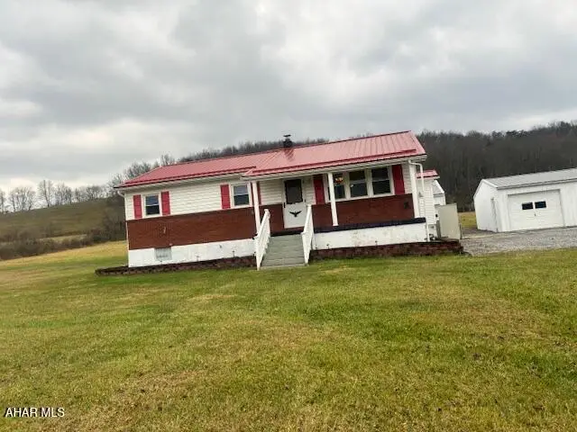4658 E Loop Rd Road, Hollidaysburg, PA 16648 - Image #1