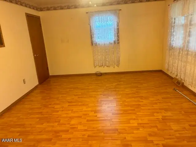 4658 E Loop Rd Road, Hollidaysburg, PA 16648 - Image #2