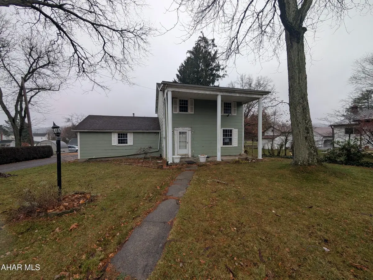 925 Patrick Lane, Newry, PA 16665 - Image #1