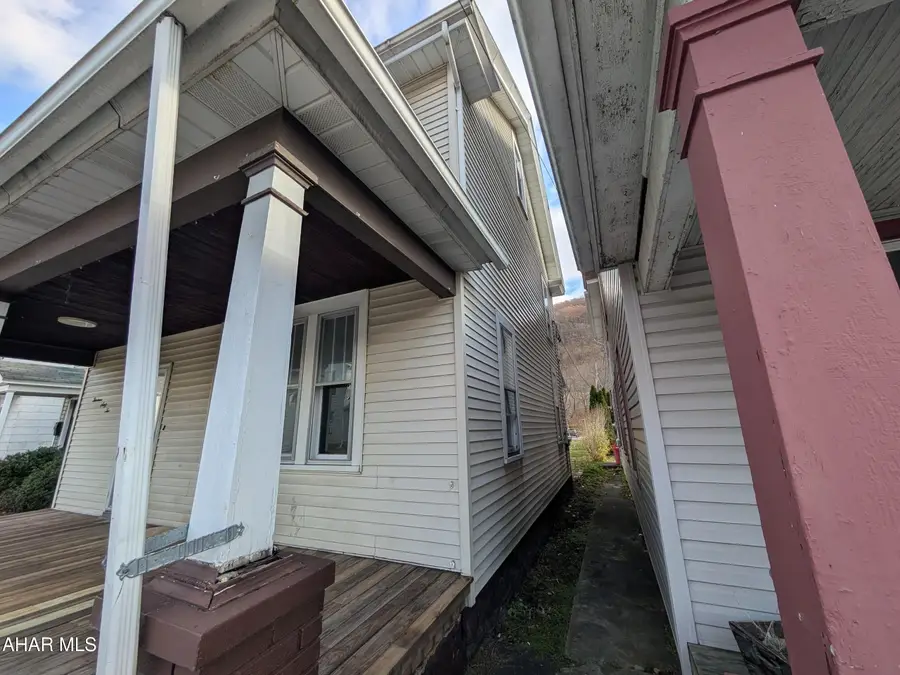 1362 Bald Eagle Avenue, Tyrone, PA 16686 - Image #2