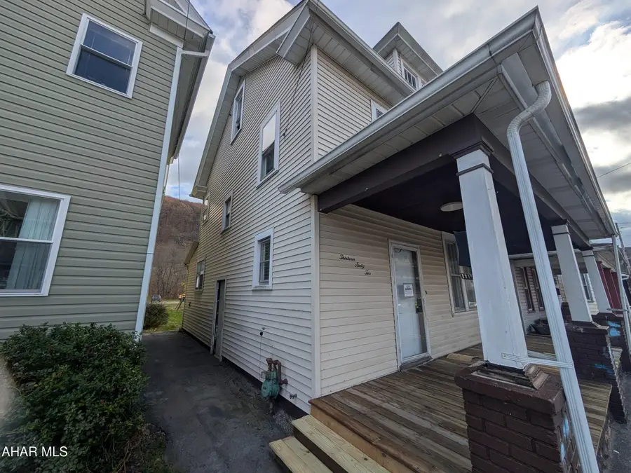 1362 Bald Eagle Avenue, Tyrone, PA 16686 - Image #3