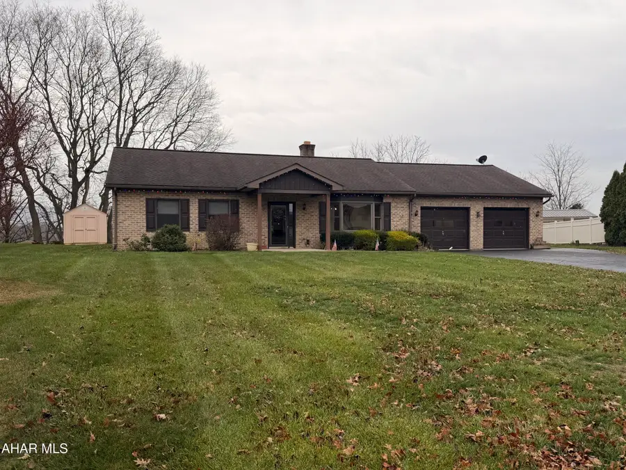 264 Donna Street, Hollidaysburg, PA 16648 - Image #2