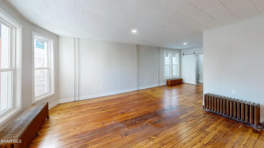 2522 Dysart Avenue, Altoona, PA 16602 - Image #2