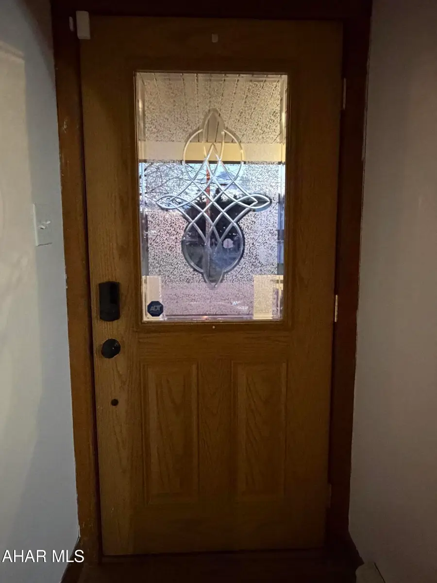 816 Patrick Lane, Newry, PA 16665 - Image #2