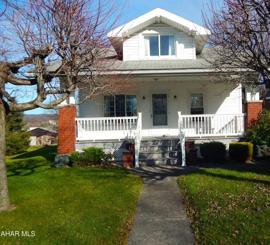 1027 E Main Street, Roaring Spring, PA 16673 - Image #2