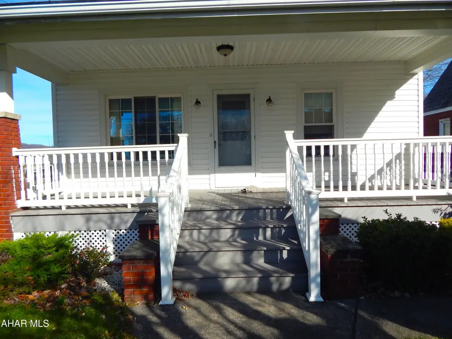 1027 E Main Street, Roaring Spring, PA 16673 - Image #3