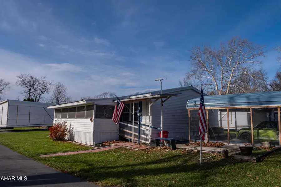 305 Brown Swiss Circle, Duncansville, PA 16635 - Image #3