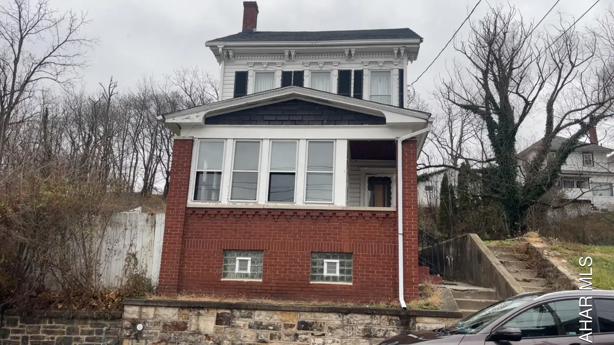 1458 Washington Avenue, Altoona, PA 16601 - Image #1