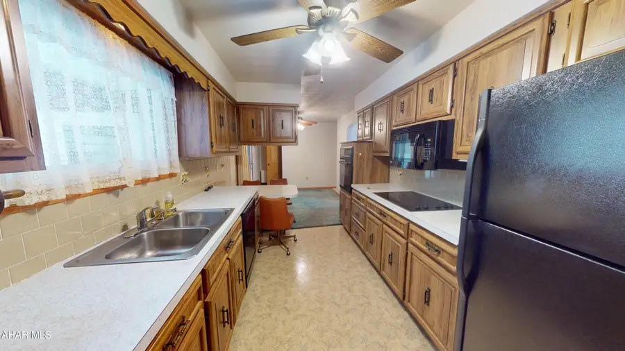 201 Starlight Drive, Duncansville, PA 16635 - Image #2