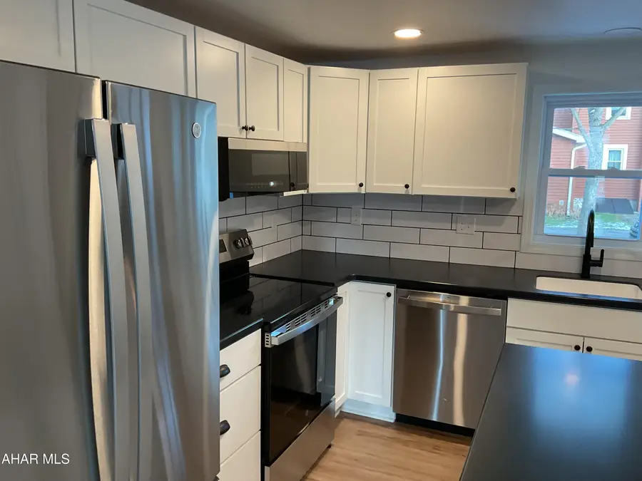 556 Johnstown Road, East Freedom, PA 16637 - Image #3