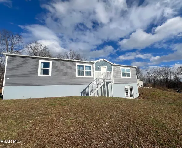 328 Rubob Farm Lane, East Freedom, PA 16637