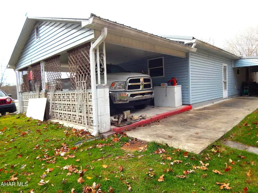 734 Tipton Road, Tyrone, PA 16686 - Image #3