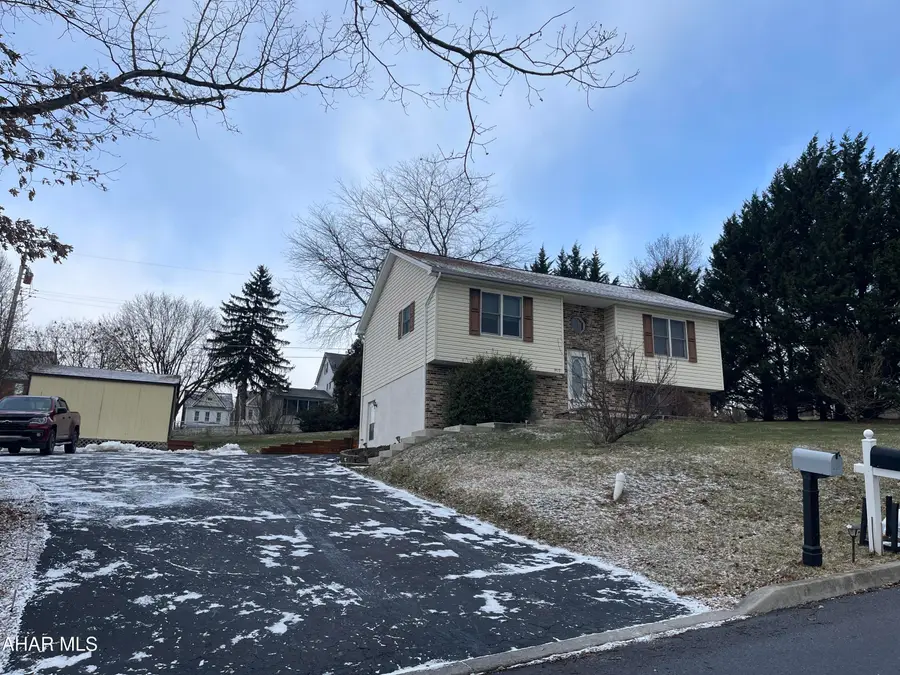 1419 N 7th Avenue, Altoona, PA 16601 - Image #2