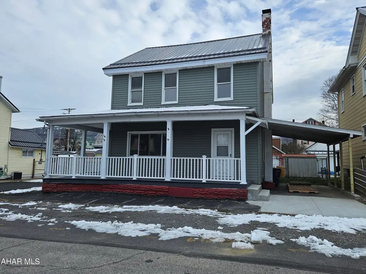 615 E 2nd Street, Bellwood, PA 16617 - Image #1