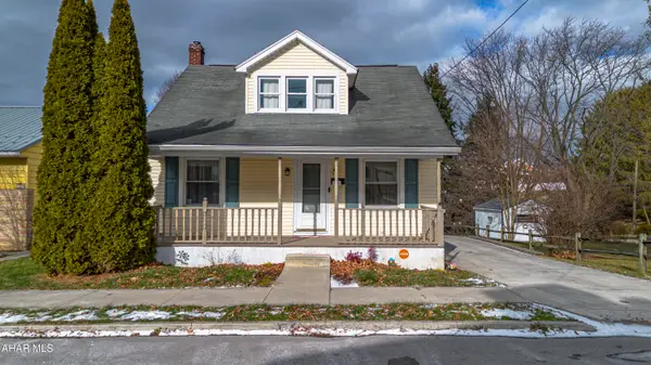 717 New Street, Roaring Spring, PA 16673
