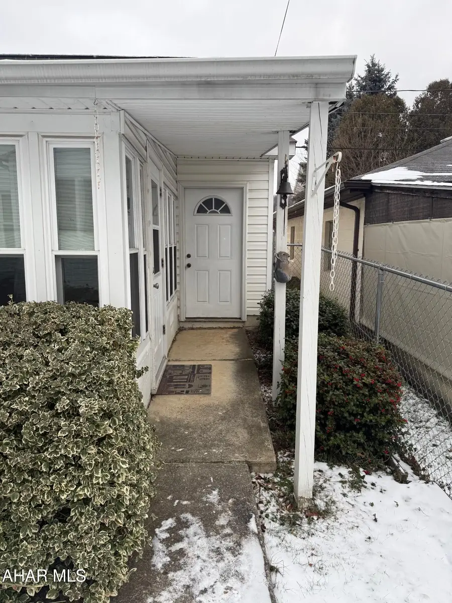 2810 Oak Avenue, Altoona, PA 16601 - Image #3