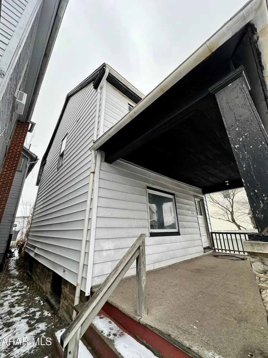 2017 7th Avenue, Altoona, PA 16602 - #2